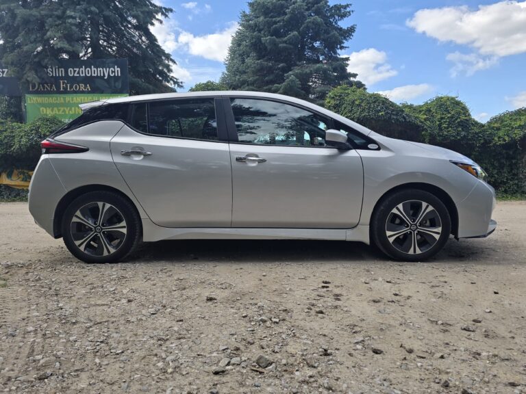 Nissan LEAF SV PLUS – zdjęcie 2