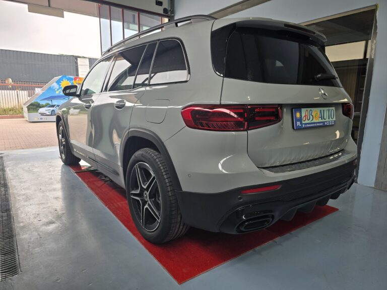 Mercedes-Benz GLB 200 AMG Line 7G-DCT – zdjęcie 14