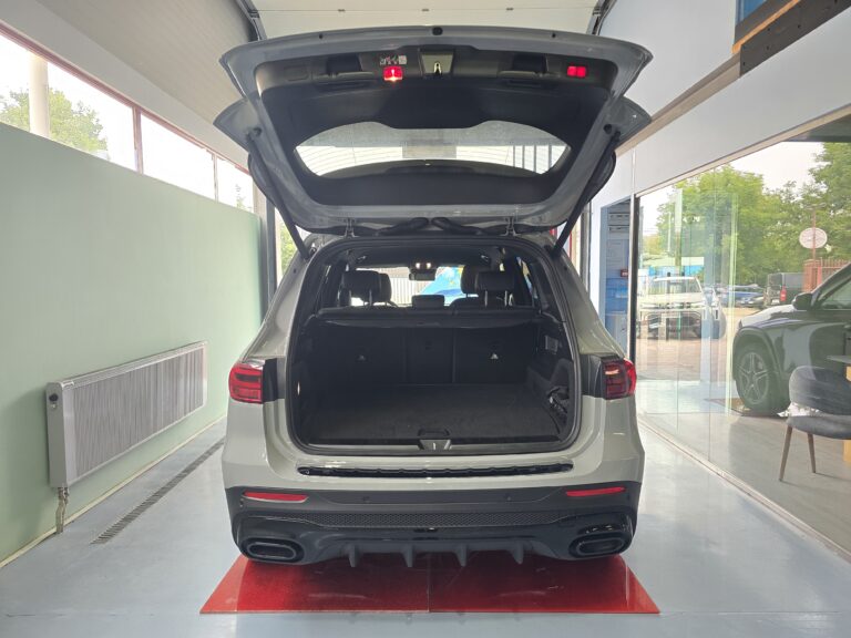 Mercedes-Benz GLB 200 AMG Line 7G-DCT – zdjęcie 15