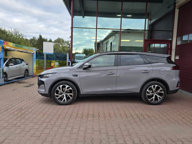 BYD Tang DM-i Flagship – zdjęcie 3